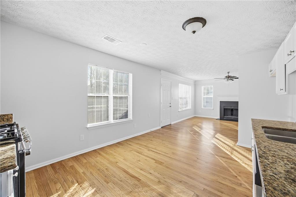 1237 Ling Way Austell, GA 30168 - Photo 10 of 29