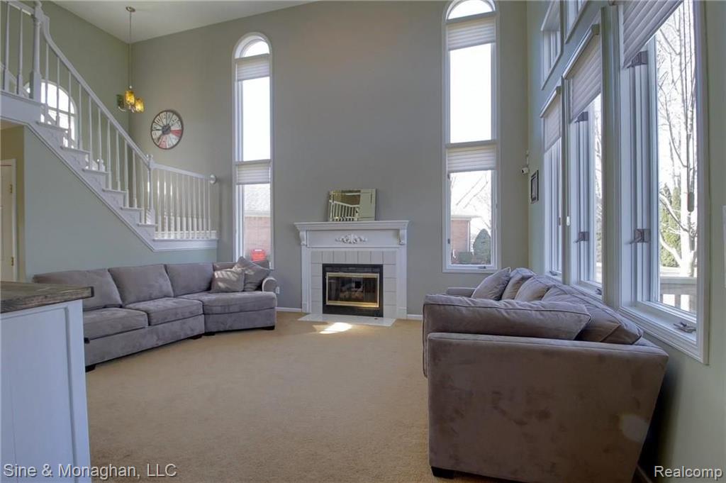 52075 Lillian Road Chesterfield, MI 48047 - Photo 3 of 34