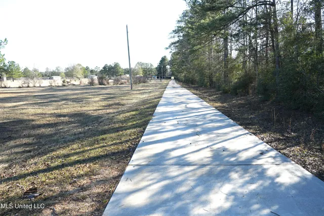 $725,000 | 1082 Double M Summit, Summit, MS 39666