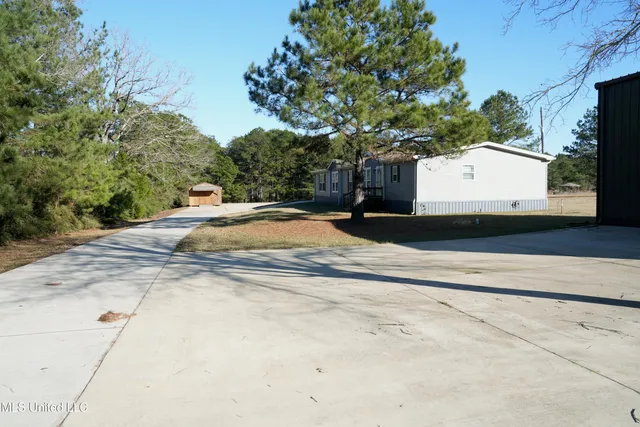 $725,000 | 1082 Double M Summit, Summit, MS 39666