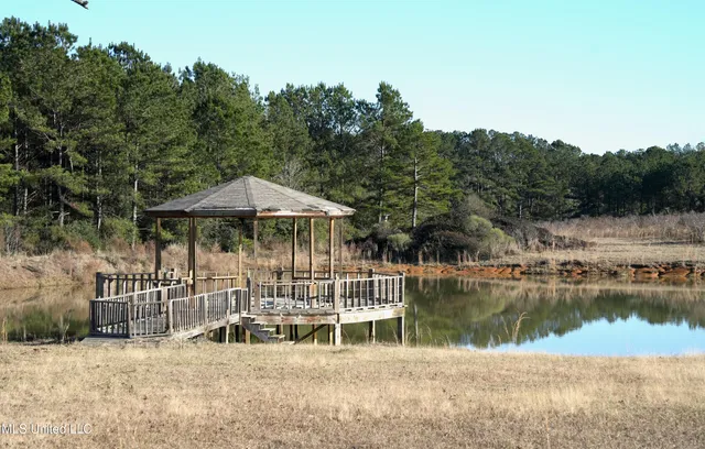 $725,000 | 1082 Double M Summit, Summit, MS 39666