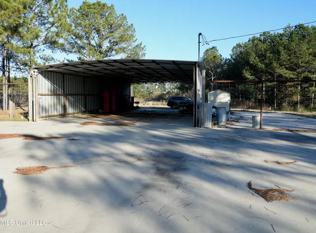 $725,000 | 1082 Double M Summit, Summit, MS 39666