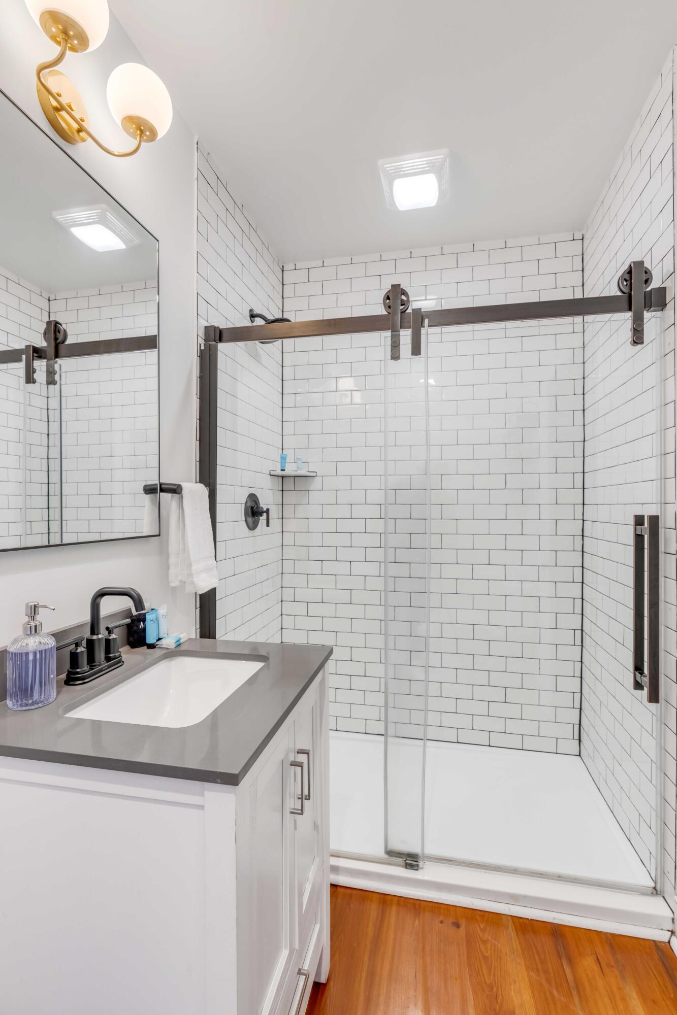 40 Spring Street, Unit A & B Charleston, SC 29403 - Photo 20 of 42 DSC01337