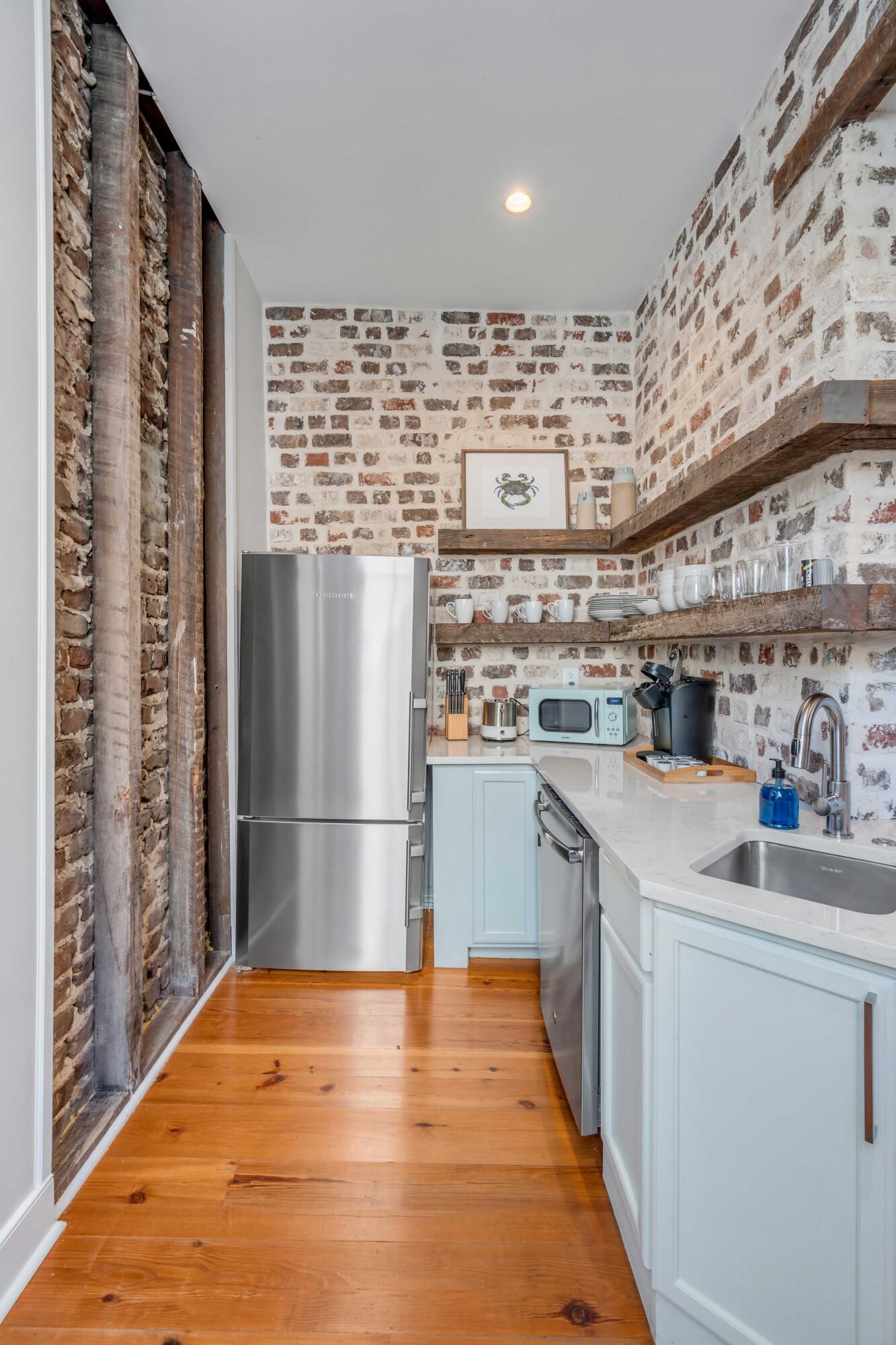 40 Spring Street, Unit A & B Charleston, SC 29403 - Photo 10 of 42 DSC01332