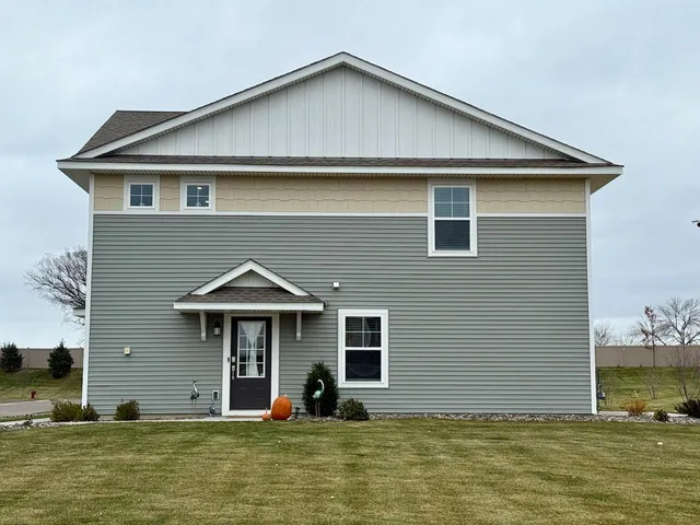 $369,000 | 2170 Bay Drive, Lino Lakes, MN 55038