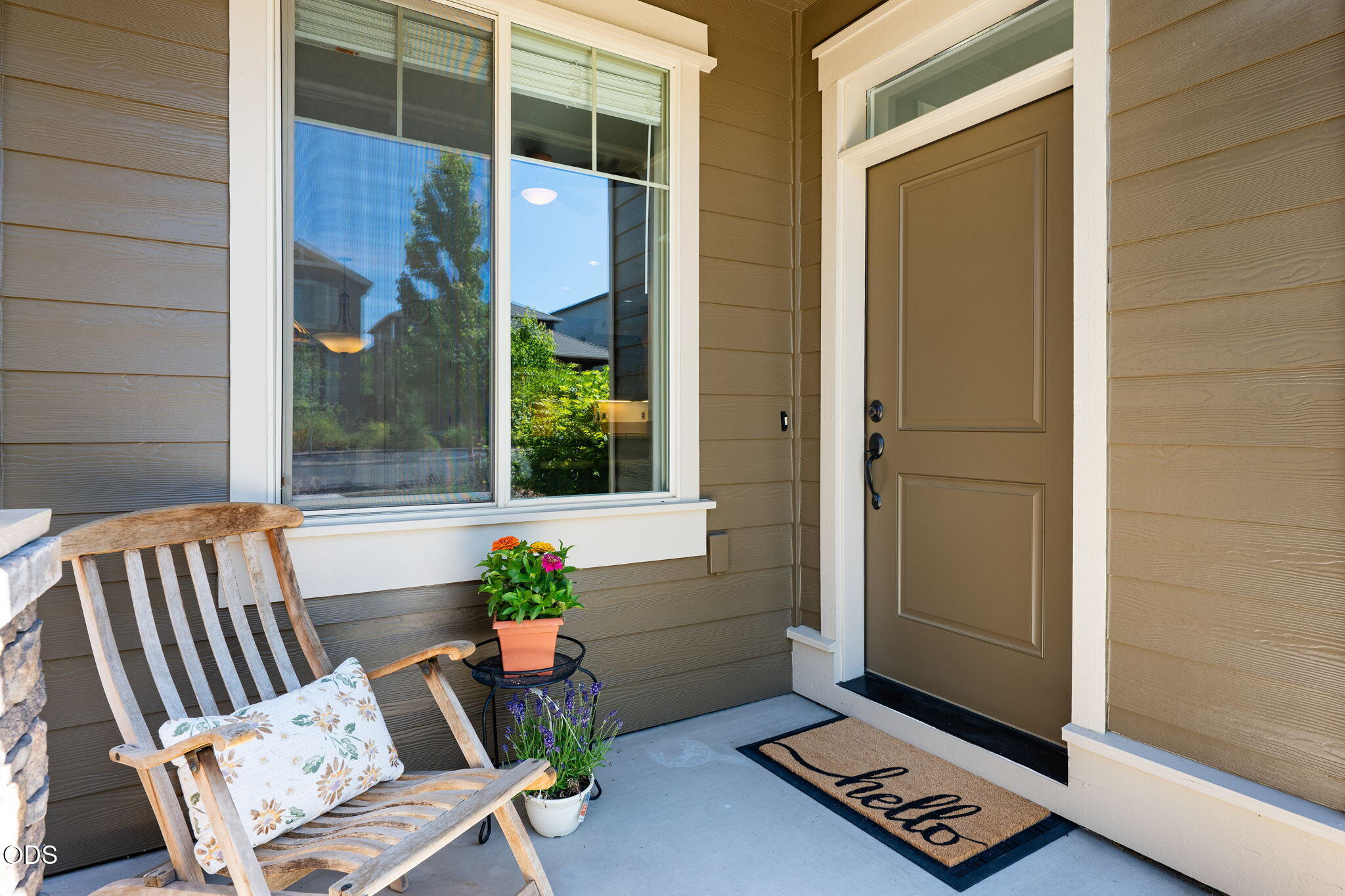 20844 Gateway Drive Bend, OR 97702 - Photo 3 of 53