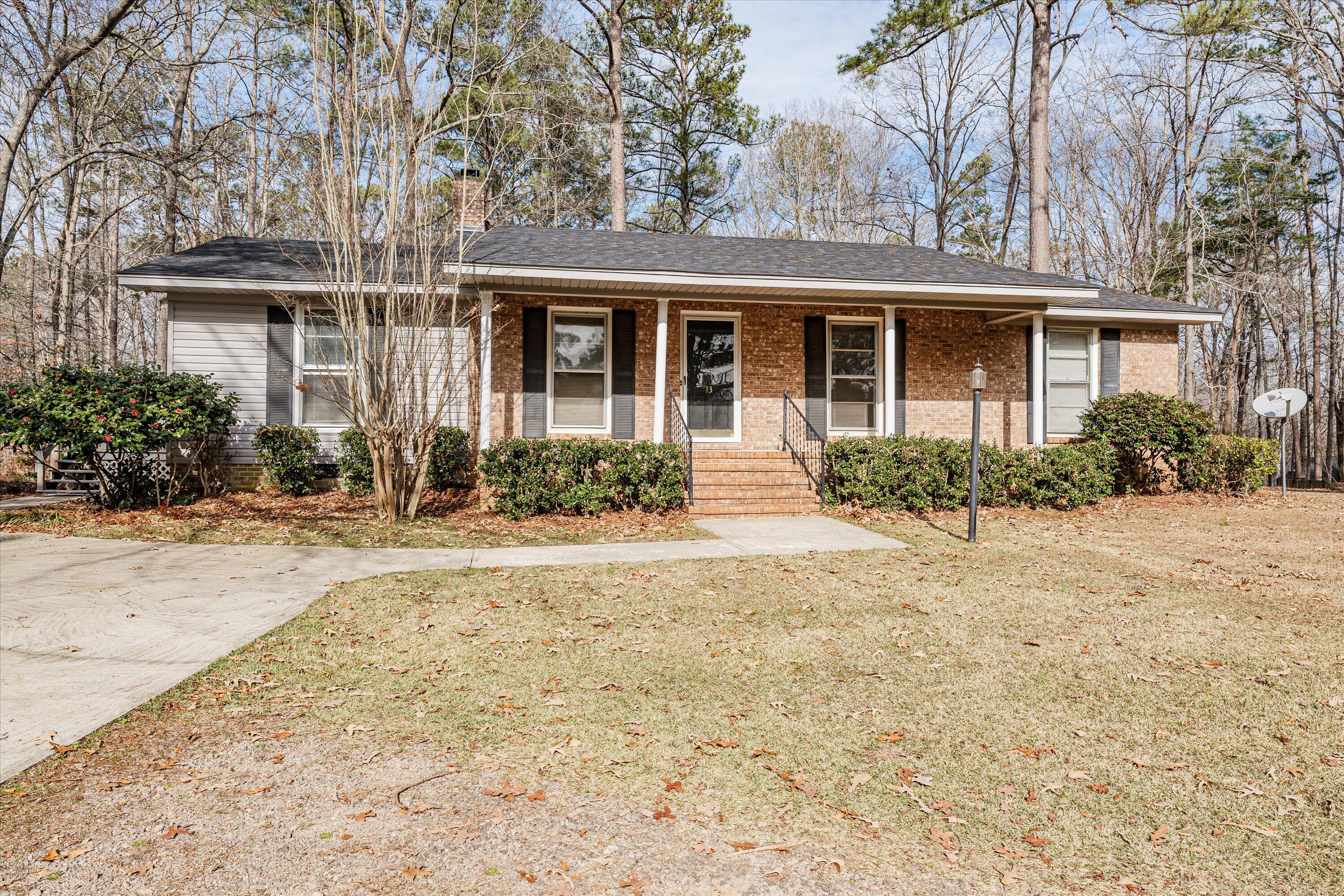 13 Country Place Road Edgefield, SC 29824 - Photo 5 of 41