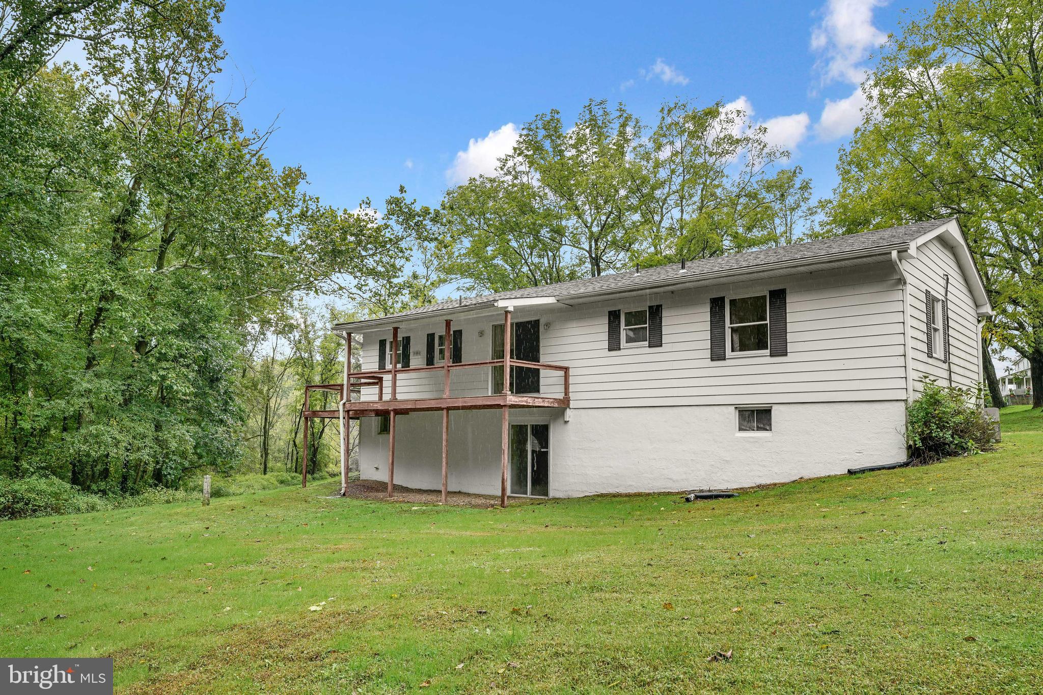 398 Springhill Road Rising Sun, MD 21911 - Photo 22 of 24 Rear deck