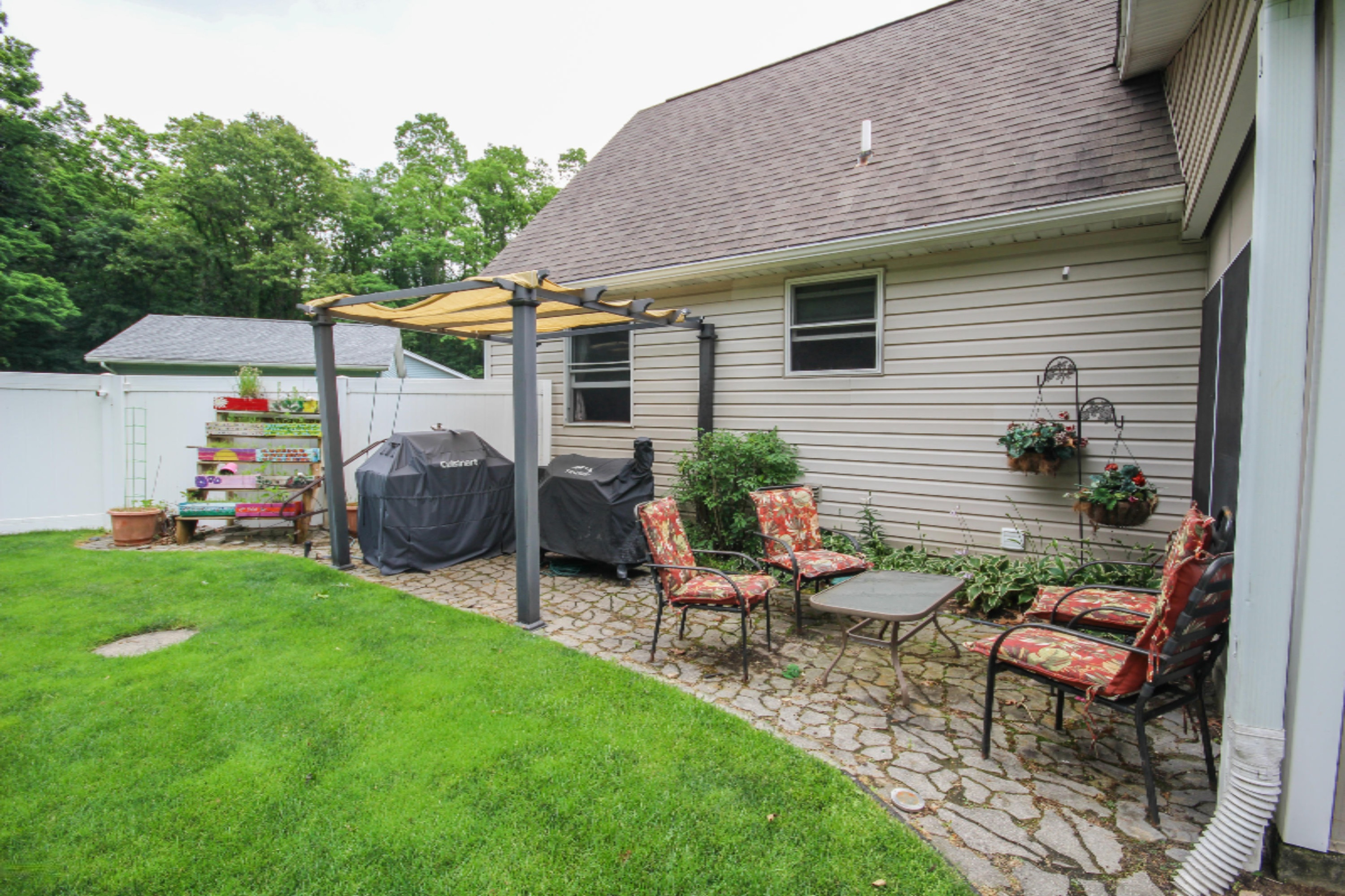 56640 Chippewa Drive Three Rivers, MI 49093 - Photo 6 of 29 IMG_5423