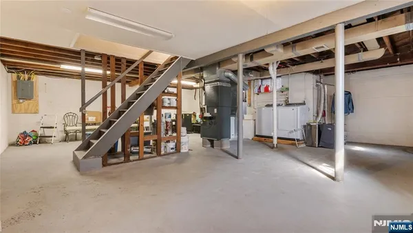 $4,200 | 44 Schlosser Drive, Rochelle Park, NJ 07662