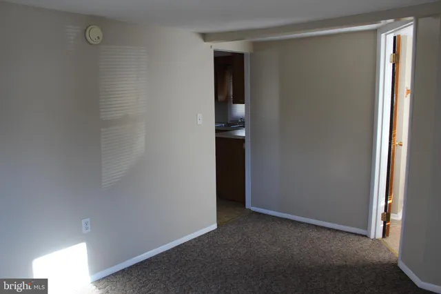 $875 | 137 Pear Avenue, Manchester, PA 17345