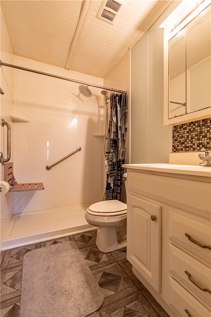 1048 North 35th Street Decatur, IL 62521 - Photo 11 of 19 Gallery Image 11