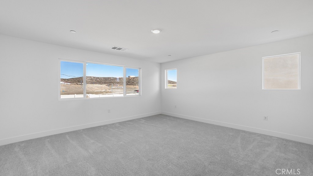 33244 Rusty Court Winchester, CA 92596 - Photo 5 of 13 33244 Rusty Court ~ Ready Now