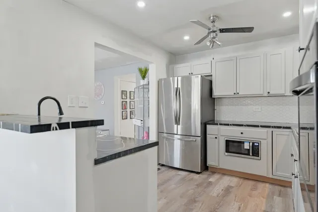 $135,000 | 827 194th Street, Unit 827, Glenwood, IL 60425