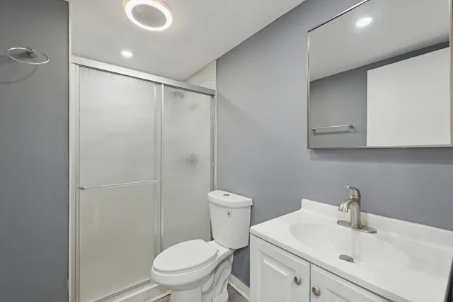 $135,000 | 827 194th Street, Unit 827, Glenwood, IL 60425