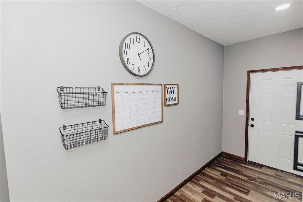 14574 Colorado Road Dixon, MO 65459 - Photo 16 of 96