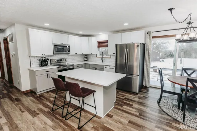 $295,000 | 14574 Colorado Road, Dixon, MO 65459