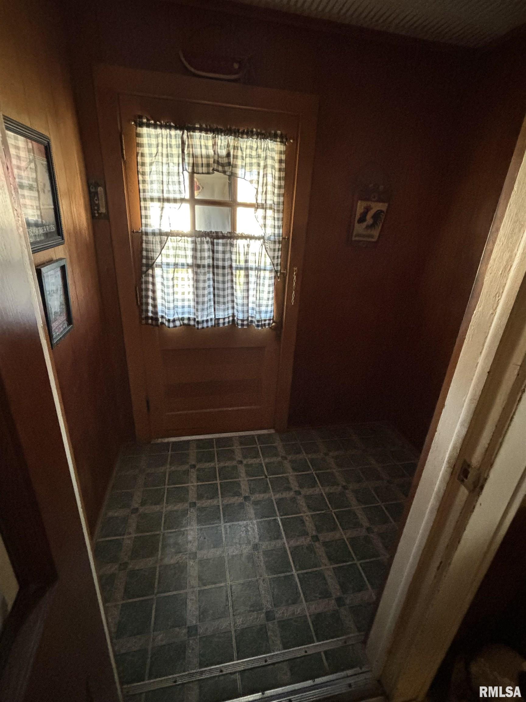 1202 West Prospect Street Kewanee, IL 61443 - Photo 4 of 22