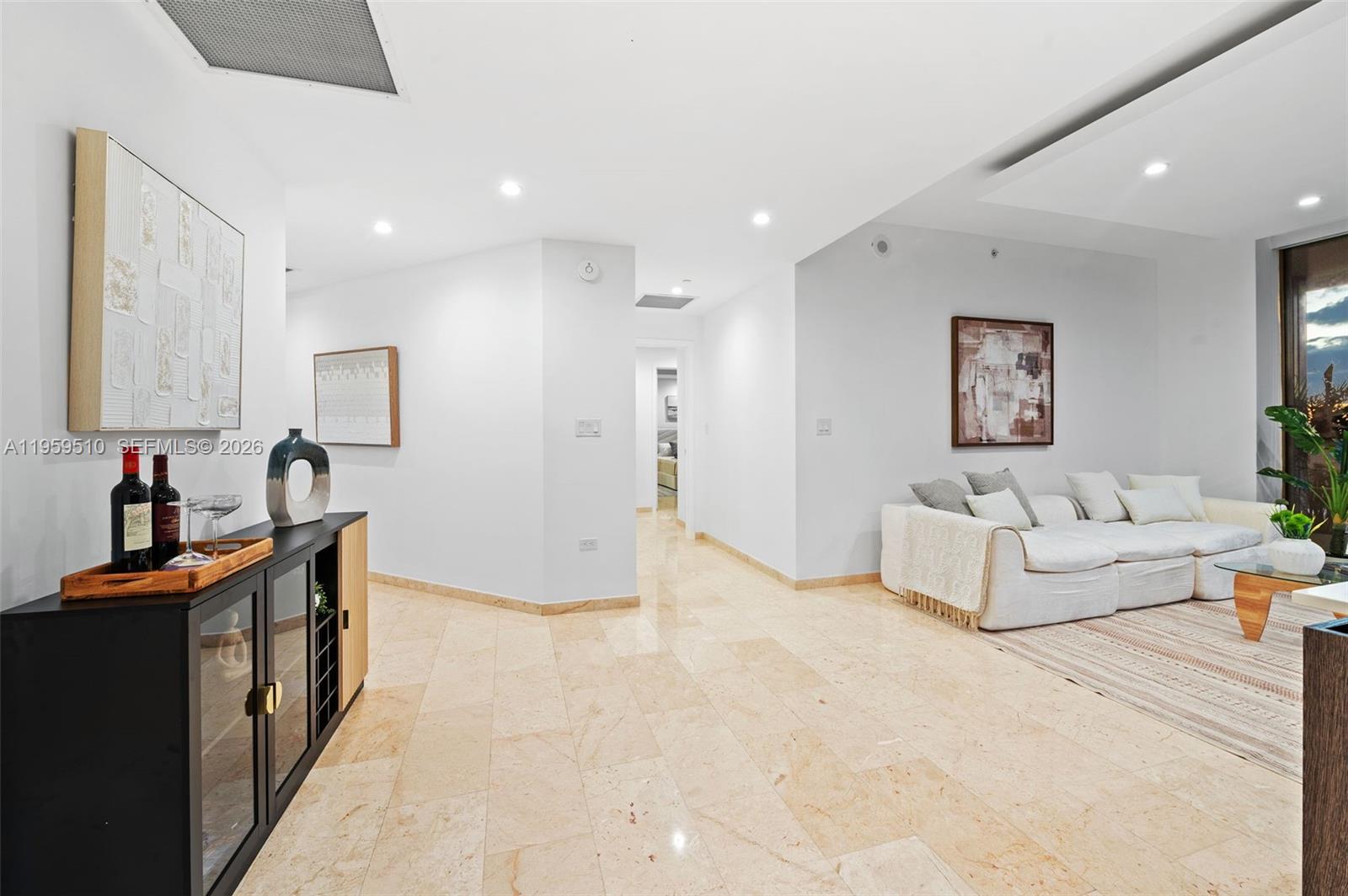 88 Southwest 7th Street, Unit 3612 Miami, FL 33130 - Photo 13 of 64