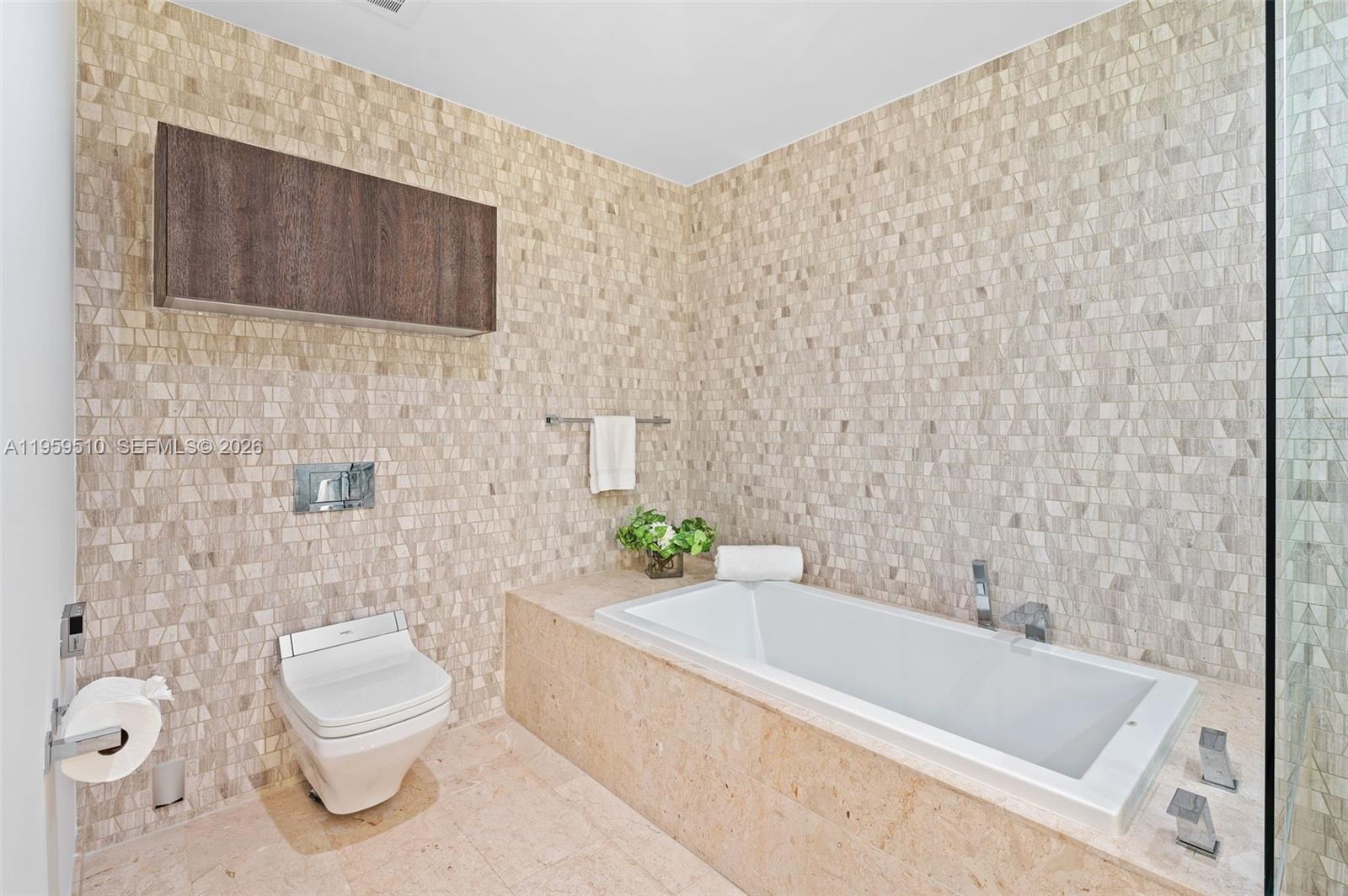88 Southwest 7th Street, Unit 3612 Miami, FL 33130 - Photo 23 of 64