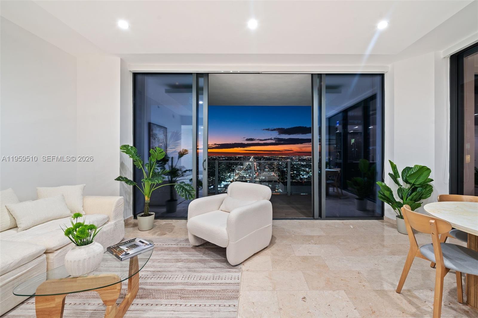 88 Southwest 7th Street, Unit 3612 Miami, FL 33130 - Photo 31 of 64