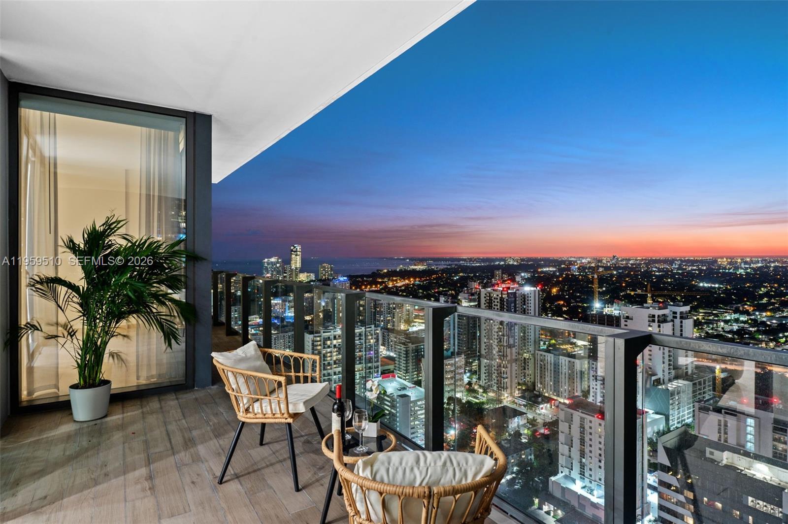 88 Southwest 7th Street, Unit 3612 Miami, FL 33130 - Photo 41 of 64