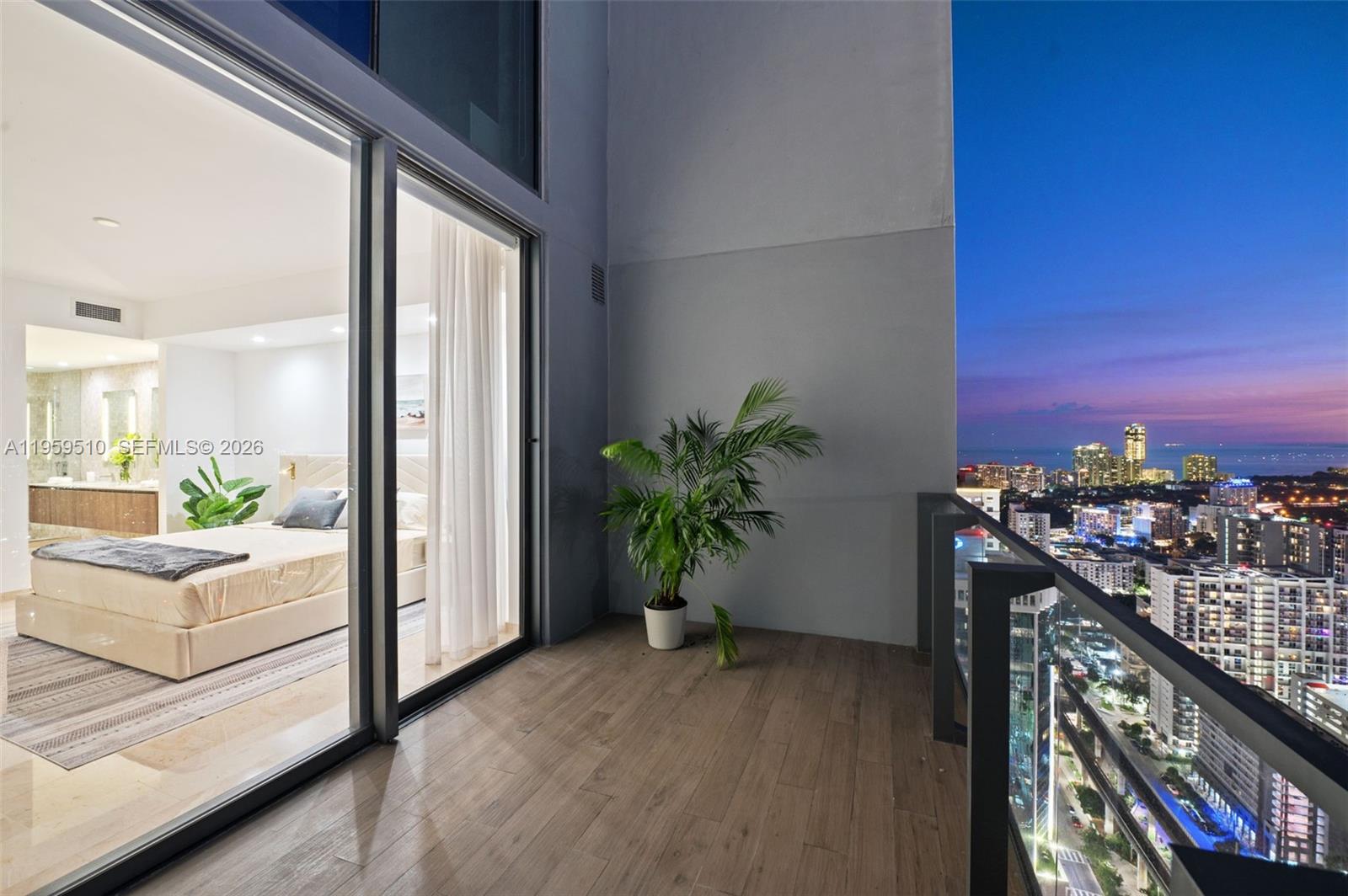 88 Southwest 7th Street, Unit 3612 Miami, FL 33130 - Photo 42 of 64