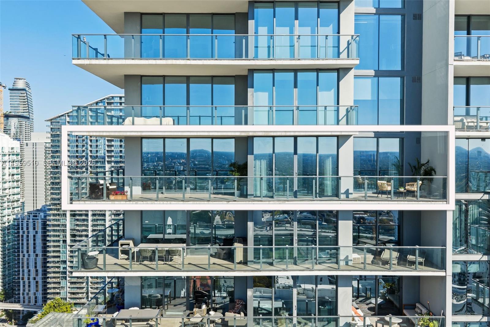 88 Southwest 7th Street, Unit 3612 Miami, FL 33130 - Photo 57 of 64