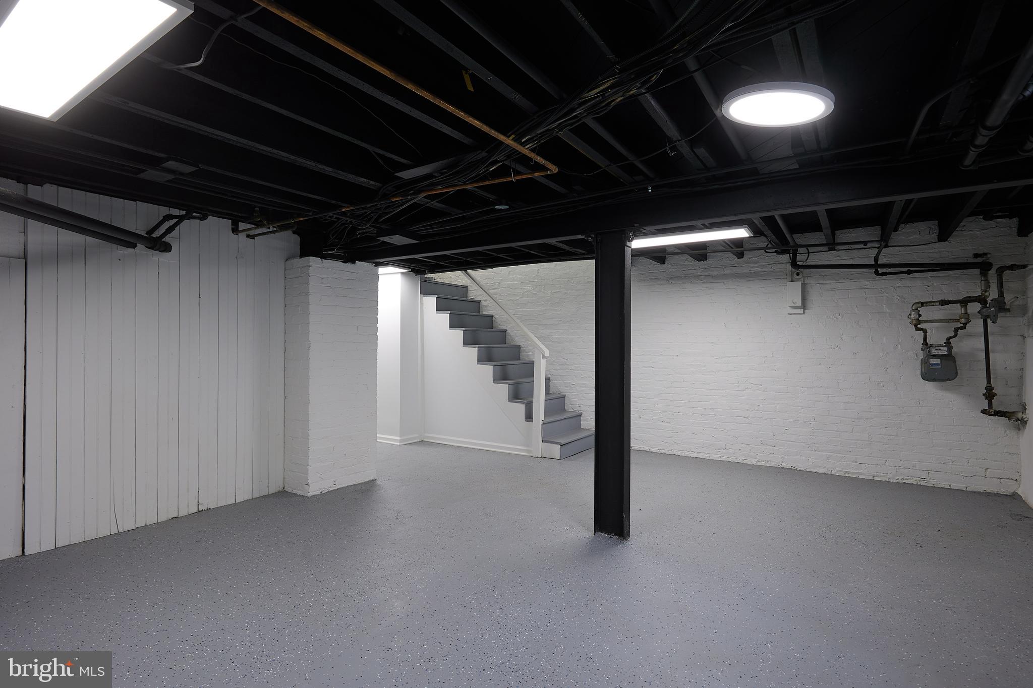 1784 Lanier Place Northwest Washington, DC 20009 - Photo 28 of 44