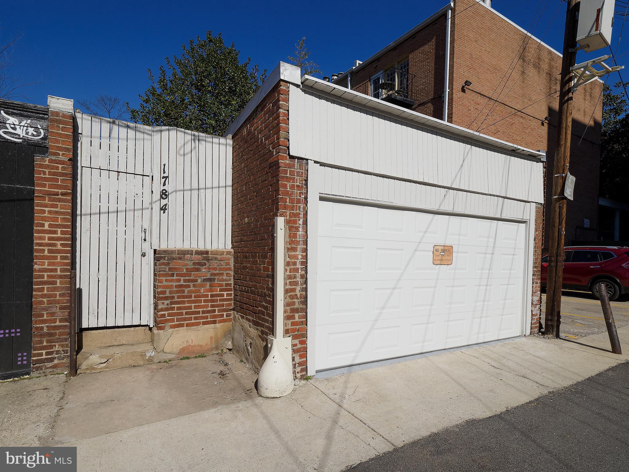 1784 Lanier Place Northwest Washington, DC 20009 - Photo 33 of 44