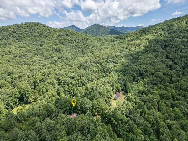 $745,000 | 140 Kathryn Circle, Murphy, NC 28906