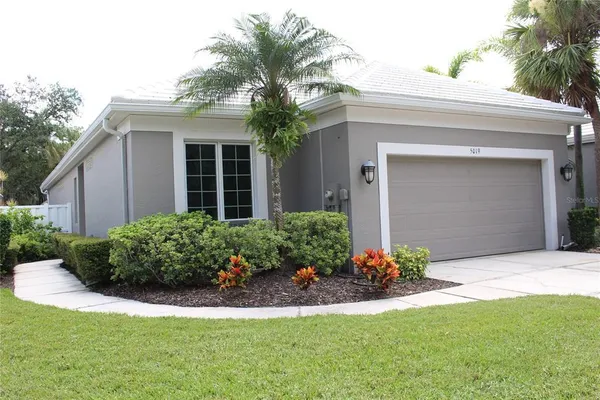 $2,500 | 5019 88th Street East, Unit F18, Bradenton, FL 34211