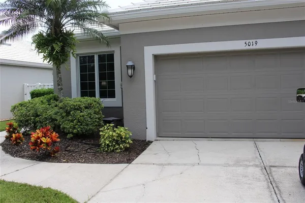 $2,500 | 5019 88th Street East, Unit F18, Bradenton, FL 34211