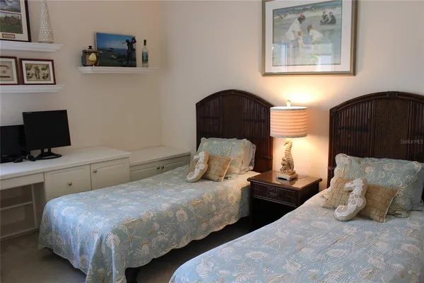 $2,500 | 5019 88th Street East, Unit F18, Bradenton, FL 34211