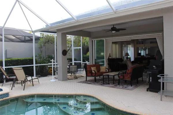 $2,500 | 5019 88th Street East, Unit F18, Bradenton, FL 34211