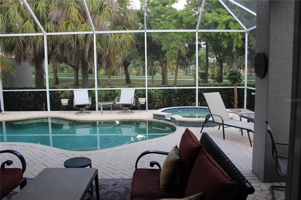 $2,500 | 5019 88th Street East, Unit F18, Bradenton, FL 34211