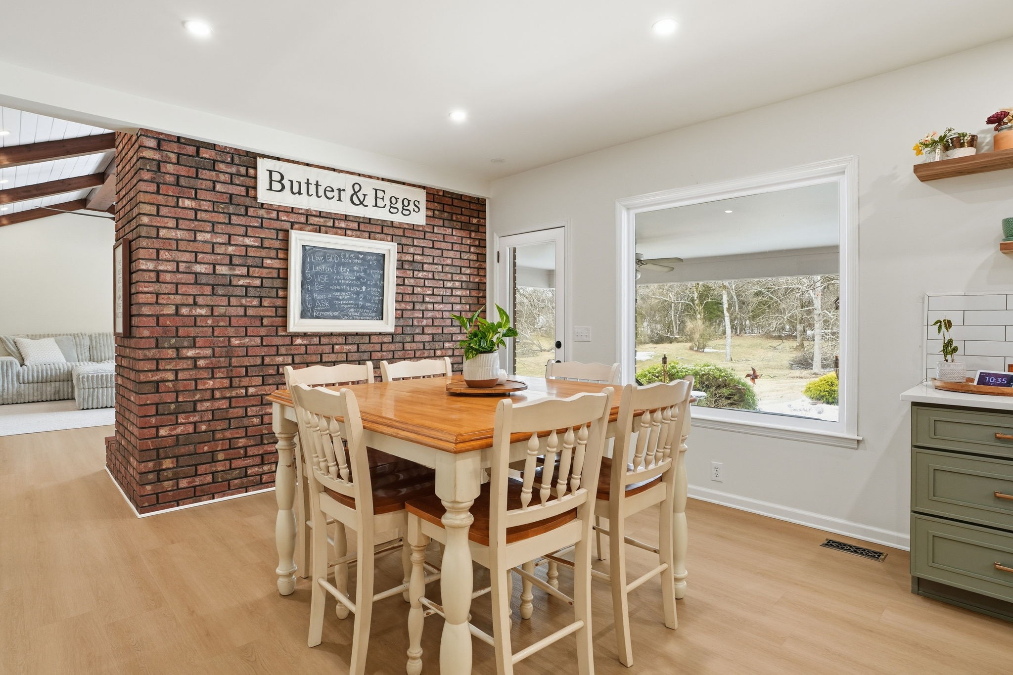 218 Spring Valley Road Hendersonville, TN 37075 - Photo 20 of 60 a view of a dining room with furniture window and outside view