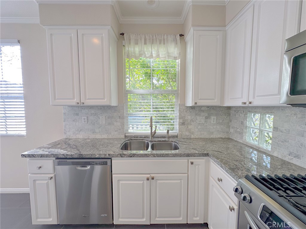 16 First Street Ladera Ranch, CA 92694 - Photo 11 of 52