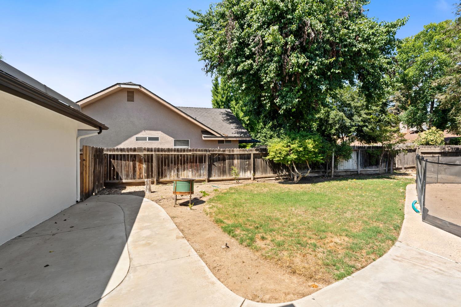 1284 North Riverview Avenue Reedley, CA 93654 - Photo 31 of 40