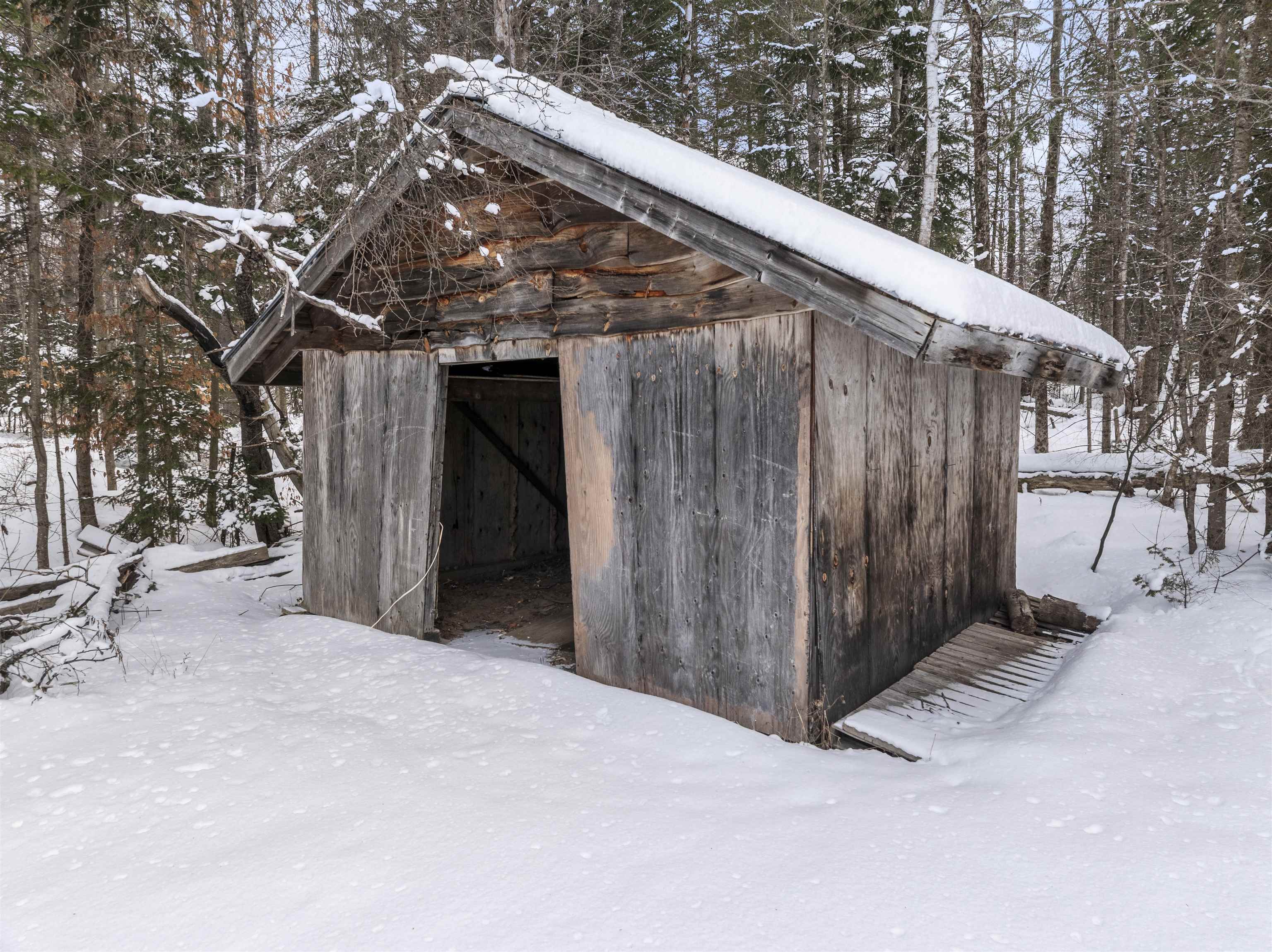 2090 North Littleton Road Littleton, NH 03561 - Photo 23 of 41