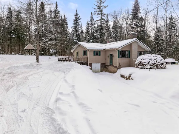 $280,000 | 2090 North Littleton Road, Littleton, NH 03561
