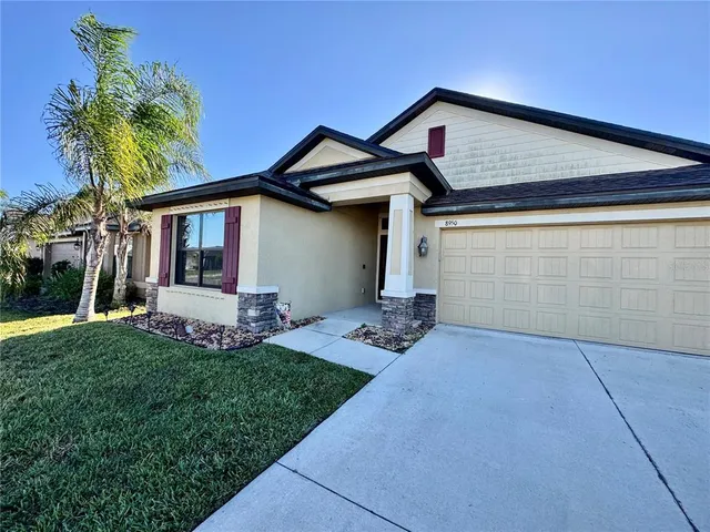 $2,200 | 8950 52nd Avenue East, Palmetto, FL 34221