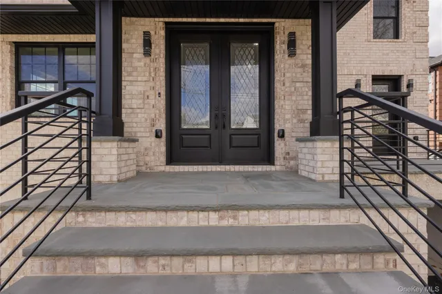 $7,400 | 1 Victoria Lane, Yonkers, NY 10701