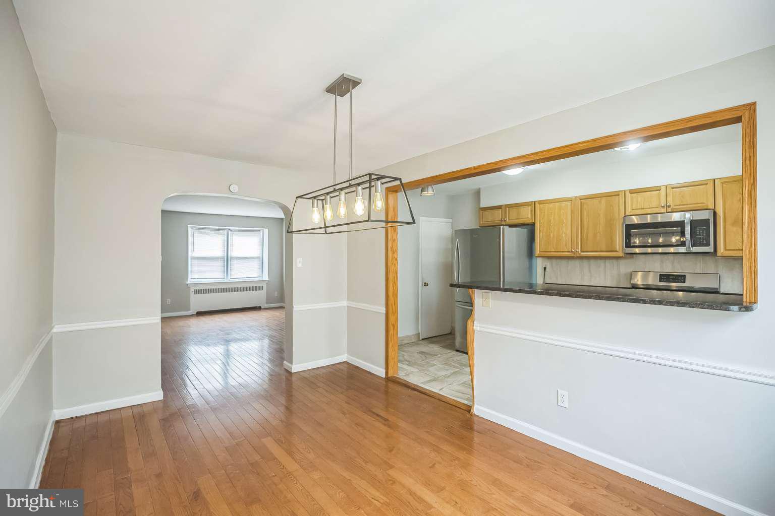 638 Briarcliff Road Upper Darby, PA 19082 - Photo 6 of 21