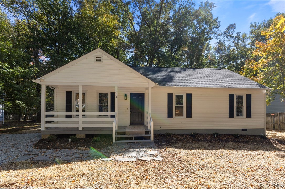 1413 Oldbury Road Midlothian, VA 23113 - Photo 3 of 24 a view of a house with a yard and sitting area