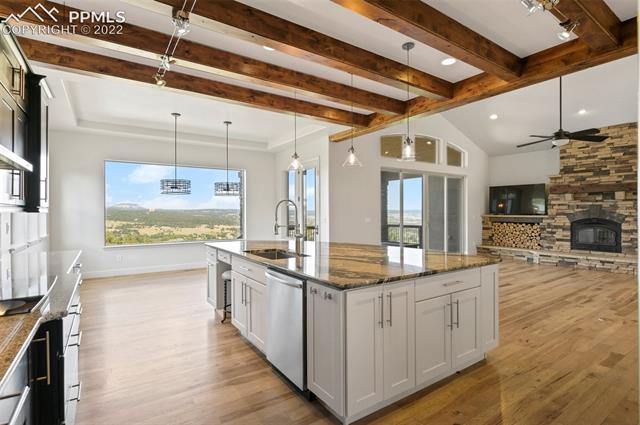 4580 Redstone Ridge Road Monument, CO 80132 - Photo 12 of 50