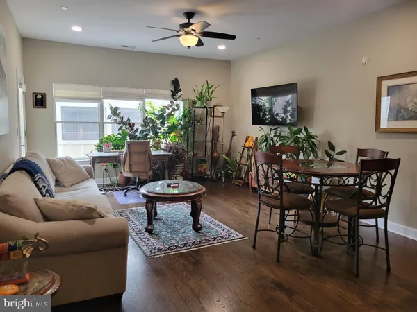 $3,400 | 605 North Atlantic Avenue, Unit 206, Collingswood, NJ 08108