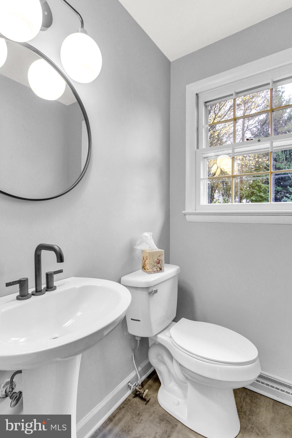 2239 Sutton Road York, PA 17403 - Photo 20 of 36