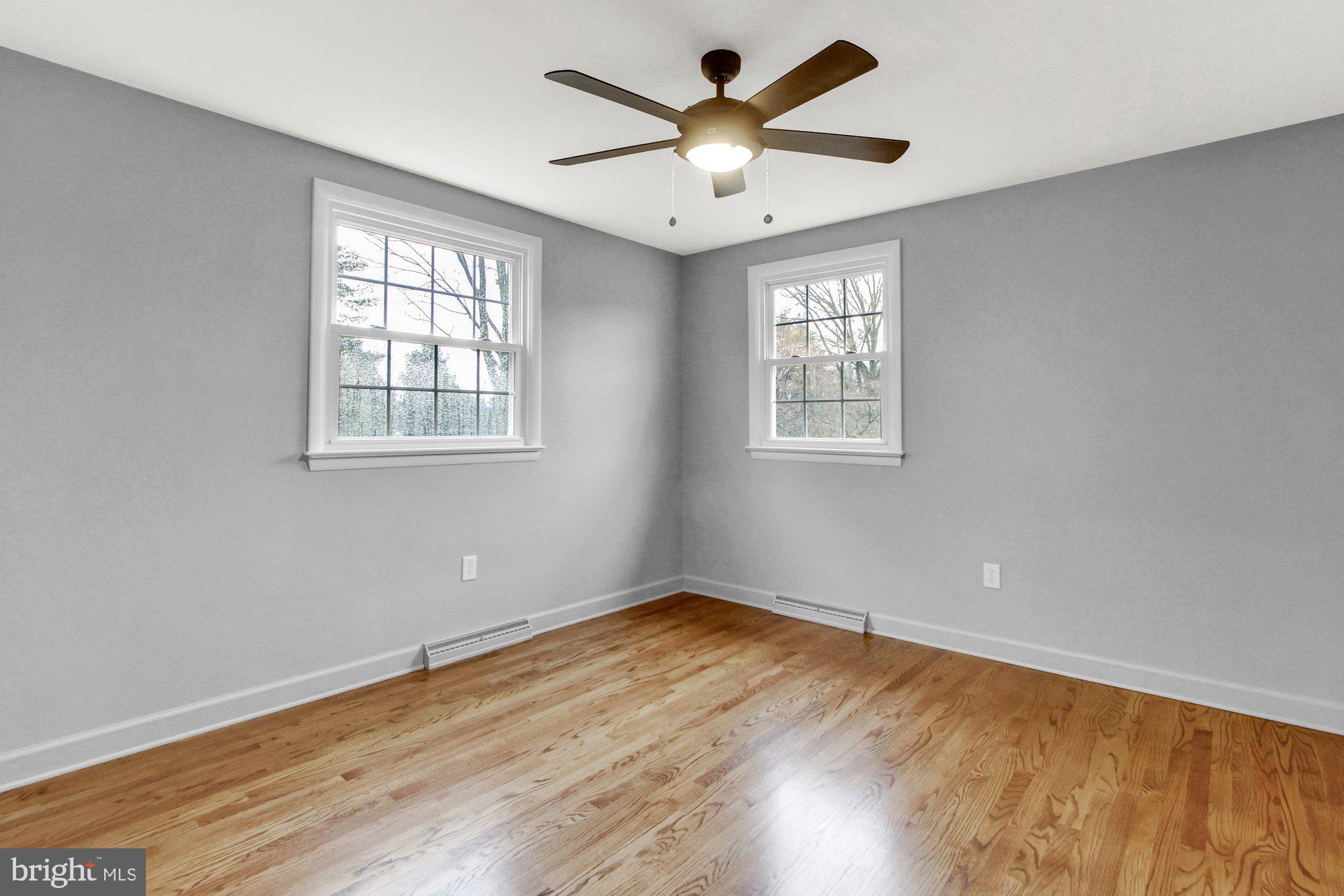 2239 Sutton Road York, PA 17403 - Photo 24 of 36