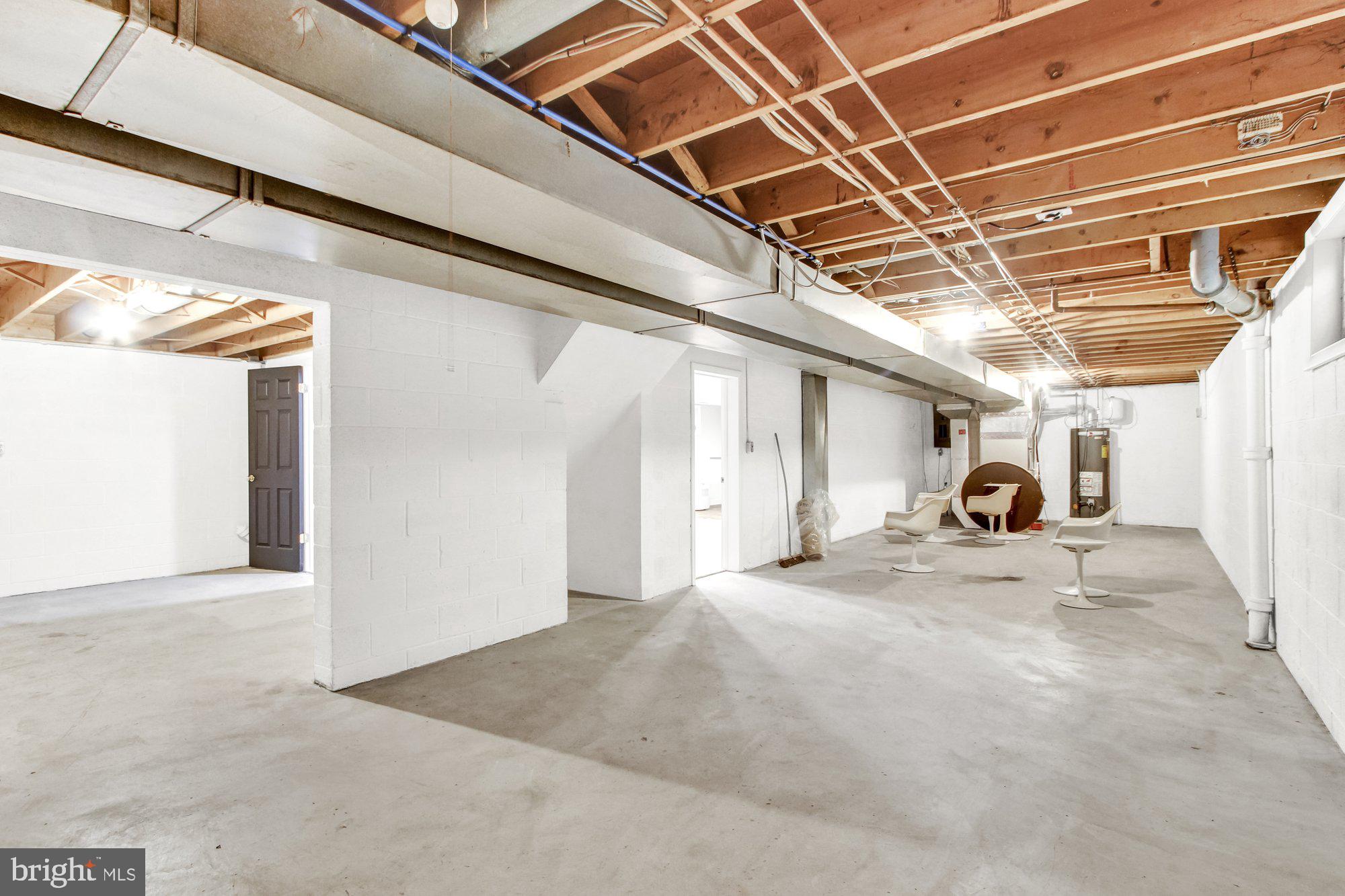 2239 Sutton Road York, PA 17403 - Photo 31 of 36